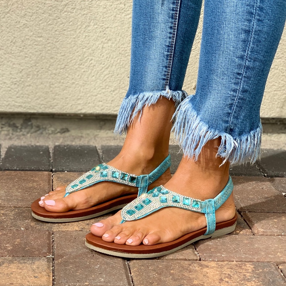 NIB Powder Blue Embellished Flat Thong Sandals - Picture 3 of 7